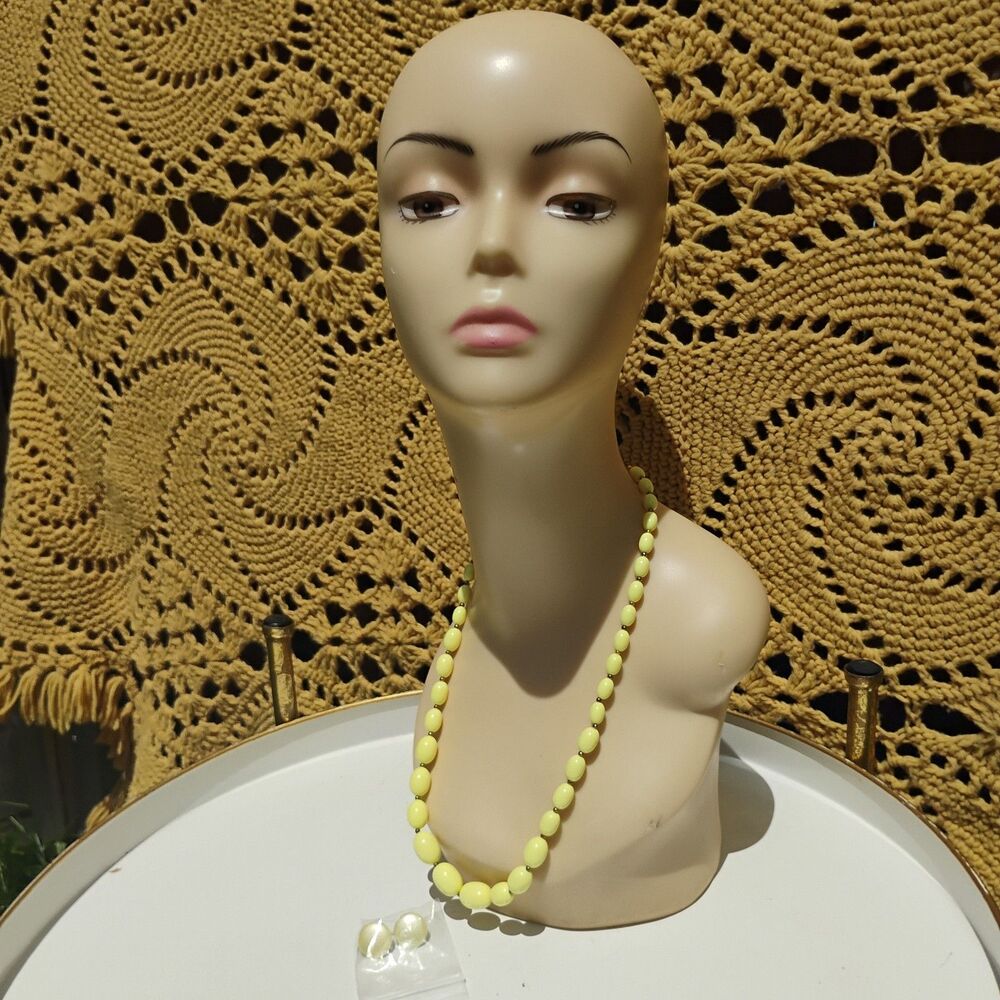 Vintage Mid Century Pastel Yellow Lucite Bead Necklace & Button Earring Set 24"